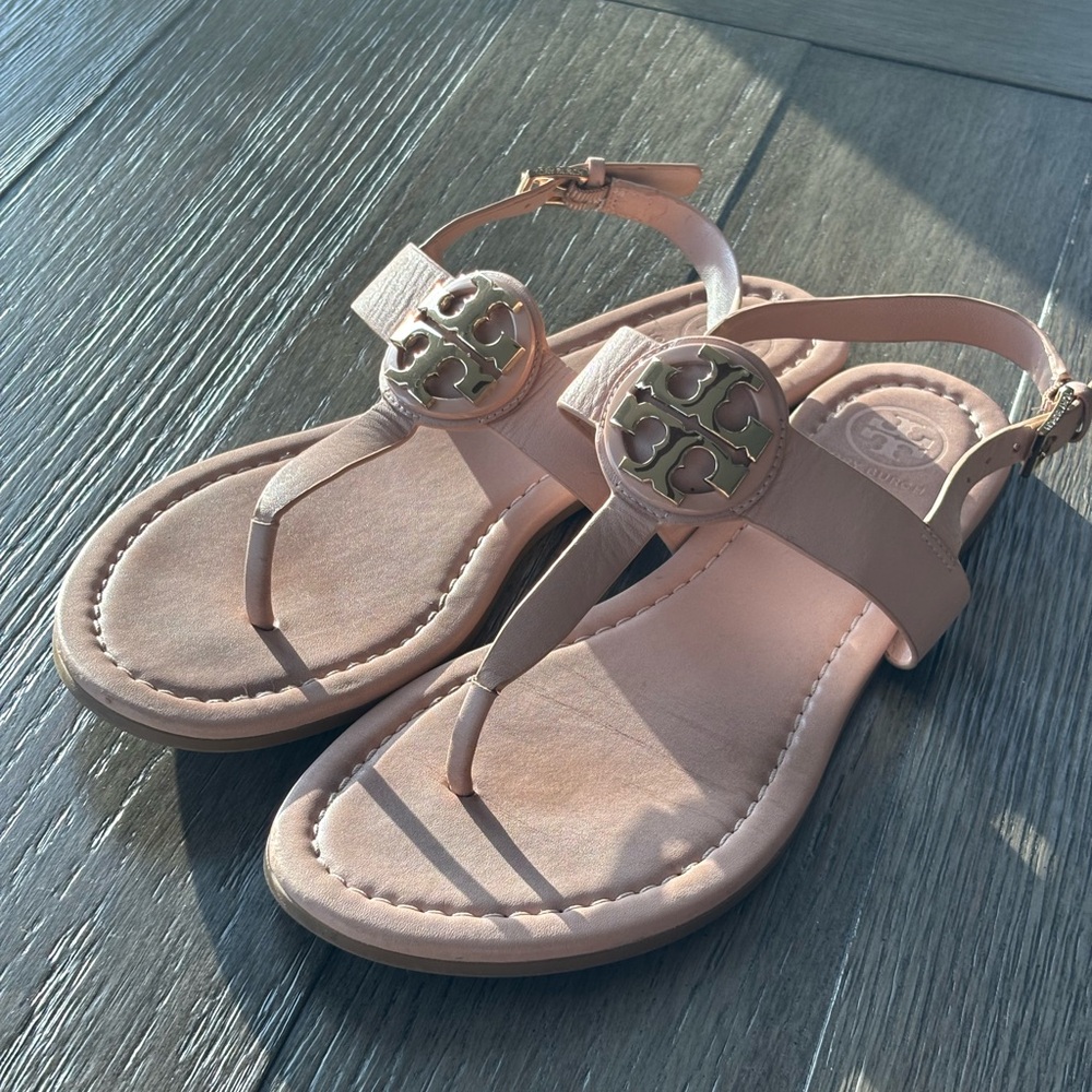 Tory Burch Capri Thong Sandal with Gold Detail